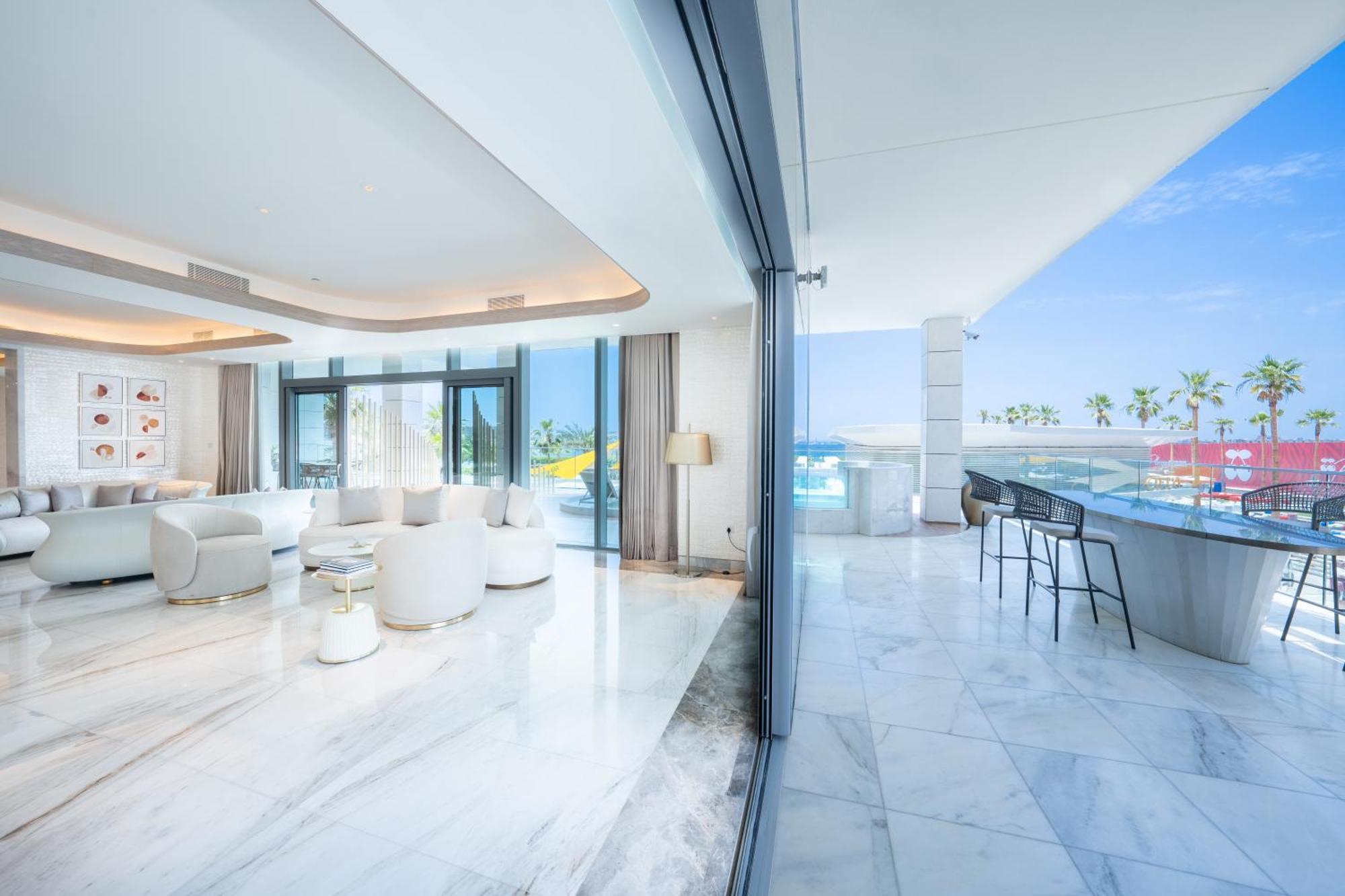 Hotel Five Luxe Dubai Exterior foto Interior of the penthouse